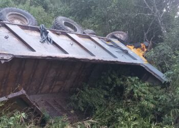 दाङको बंगलाचुलीमा टिप्पर दुर्घटना : चालकको मृत्यु