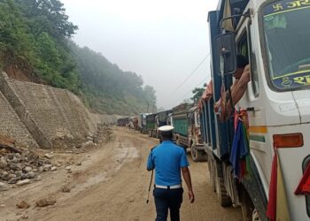 दाउन्नेमा सडक दुईतर्फी सञ्चालन