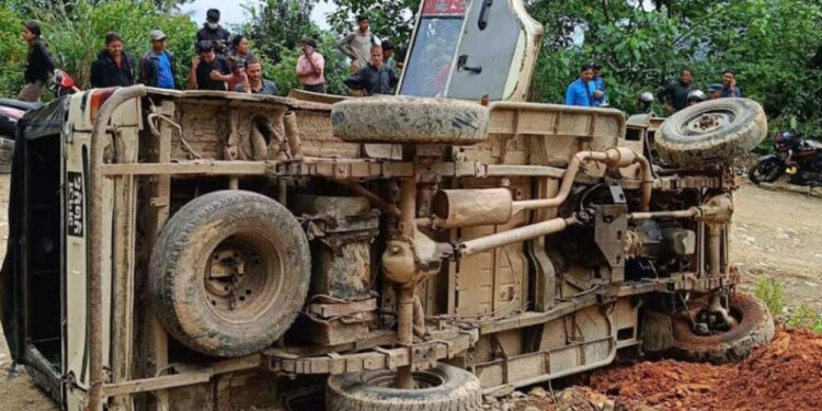 स्याङ्जामा जिप दुर्घटना हुँदा चालकसहित ८ घाइते