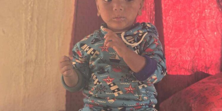 तुलसीपुरमा एक बालक बेवारिसे अवस्थामा फेला