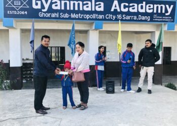 ज्ञानमालाले दियो छात्रालाई दुर्घटना बिमा रकम