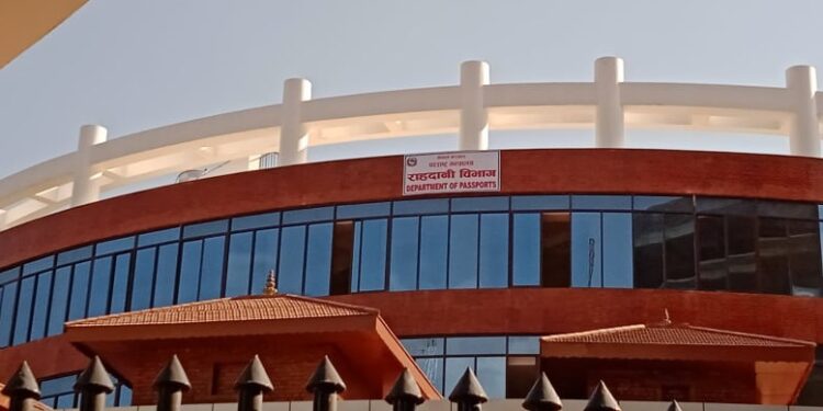 राहदानी वितरणको काम ठप्प हुँदा सेवाग्राही मारमा