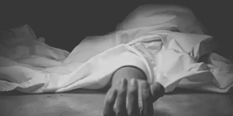 टिकटक बनाउने क्रममा चिप्लिएर शिक्षीका र विद्यार्थीको मृत्यु