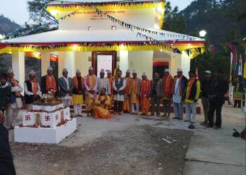 दलित बस्तीमा २६ वर्षदेखि कर्मकाण्ड गर्दै आएका पण्डित गणेशप्रसाद पन्त