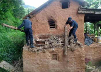 अछाममा ४६ वटा छाउगोठ भत्काइए