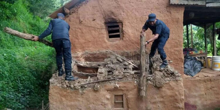 अछाममा ४६ वटा छाउगोठ भत्काइए