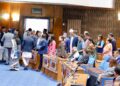 जेठ १३ देखि निरन्तर विरोध आज फेरि संसद् बैठक छाडे रास्वपा–राप्रपा