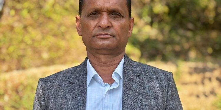 हप्ता नपुग्दै पञ्चेश्वर अध्यक्ष चन्दकाे फेरियो बोली पार्टी परित्याग फिर्ता